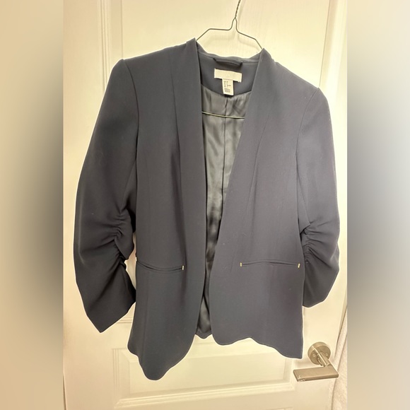 Navy blue H & M blazer - Picture 4 of 5